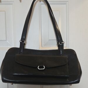 Monsac Elegant Black Leather Handbag